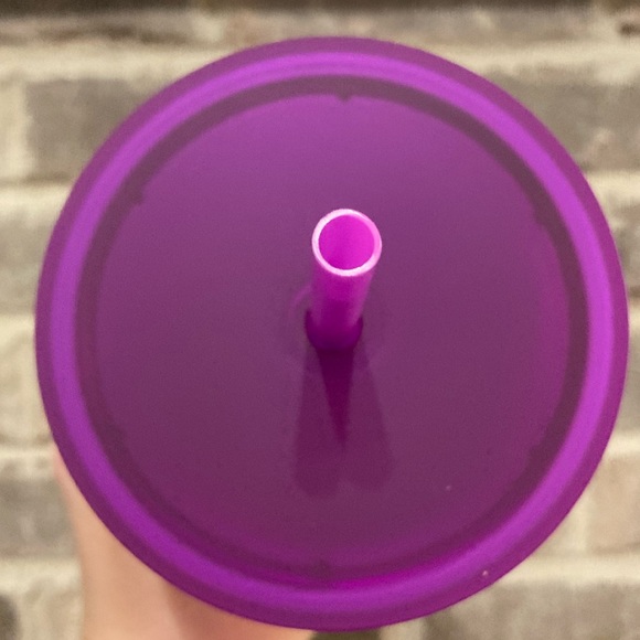 ✨Starbucks Venti Purple Soft Touch Cold Cup - Picture 4 of 6